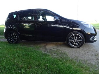 Renault Scénic 1,5 dCi 81kW pěkná výb. nyní po servisu,tažné - 2