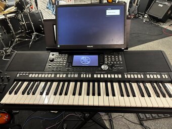 Klávesy YAMAHA S 975 - 2