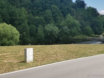 Prodám zahradu 3.5km od Českého Krumlova ve Zlaté Koruně - 2