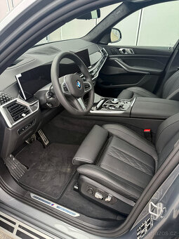BMW X7 xDrive 40d 2025 PANORAMA, NOVÉ AUTO, ODPOČET DPH - 2