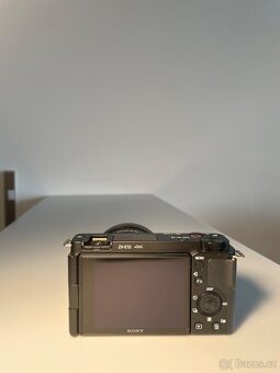 Sony ZV‑E10 + RØDE Wireless Go II – set pro vlogy a YouTube - 2