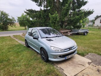 Peugeot 206 GTI s16 2.0 99kw - 2