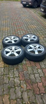 Alu kola 5x112 R17 et 35 obutí pěkně zimní - 2