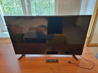 Televize Samsung 43" UE43RU7092U - 2