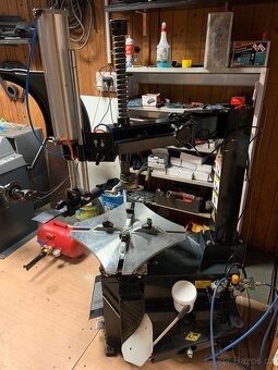 Vybavení pneuservisu, autodílny, servisu - 2