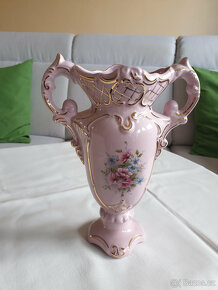 Váza - růžový porcelán se vzorem - 2