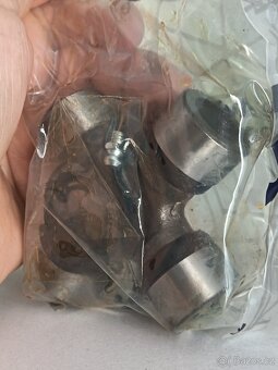 Hyundai H1 H100 křížový člen hnacího hříídele u kardanu - 2