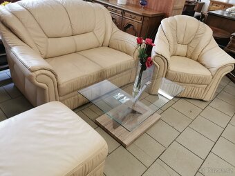 Kožená sedací souprava 2 + 1 + taburet - 2