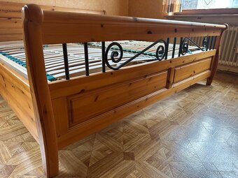 Celomasivní značková ložnice Musterring, borovice - 2