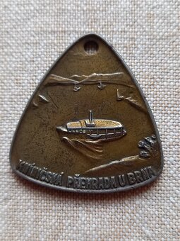 Starý přívěšek, turistické upomínky - 2