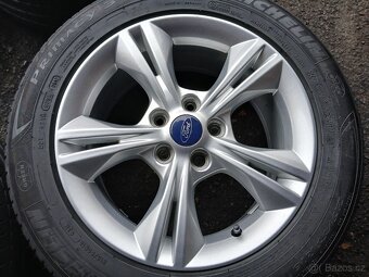 Prodám sadu Orig ALU kol Ford 215/55R16 letní - 2