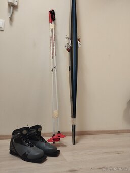 Běžecké lyže. - 2