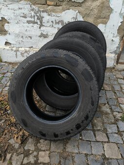 4ks pneu 235/70 r17 - 2