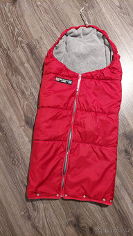 Fusak RED CASTLE + ZDARMA rychlozavinovačka RED CASTLE - 2