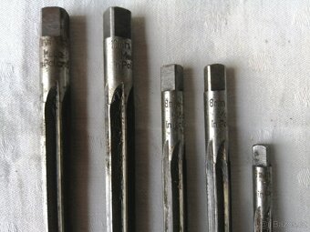 Vrtáky frézovací, socialistické výroby, se čtyřhranem - 2