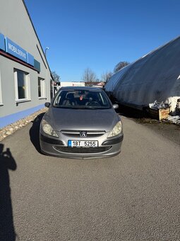 Peuget 307 - 2