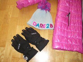 Dívčí zimní bunda zn.KILPI vel.152/158 + čepice a rukavice - 2