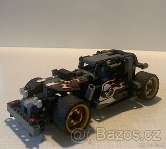 Lego Technic 42046 únikové závodní auto - 2
