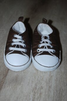 CAPÁČKY, ZN.OLD NAVY, VEL.3-6M - 2