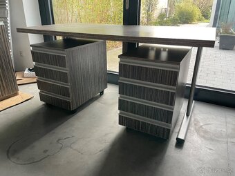 Nábytek do studentského pokoje nebo kanceláře (pouze celý se - 2