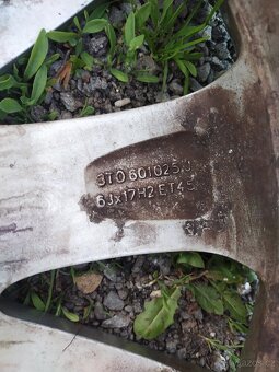 Prodám ALU R17 škoda 5x112 - 2