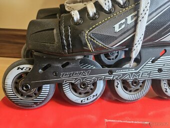Dětske hokejové inline brusle CCM Tacks 9040R vel. 1 D - 2