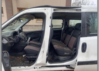 Doblo 1.6HDi 5mist 28000km rok 2018 - 2