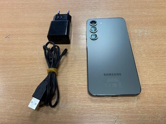 Samsung Galaxy S23 128 GB - 2
