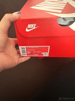 Nike AIR VAPORMAX PLUS - 2