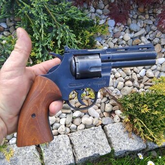 Plynová pistole,revolver bruni magnum python-9mm BEZ REGISTR - 2