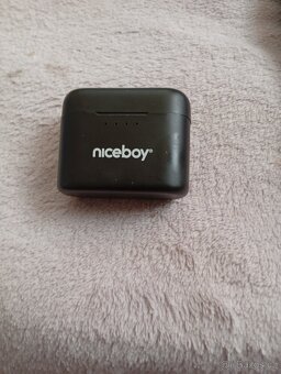 Dobíjecí stanice pro sluchátka niceboy - 2