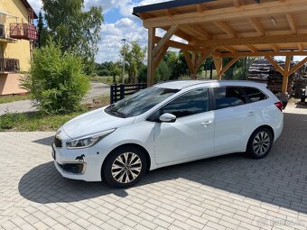 Kia ceed Sw 1,6 GDI 99kw Exclusive - 2