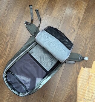 Peak Design Travel Backpack 45L Sage - 2