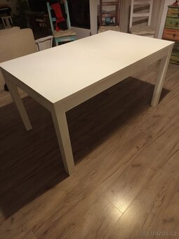 Rozkládací jídelní/ kuchyňský stůl - 2