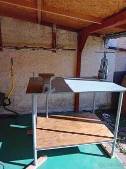 Ponk pracovní stůl dvakrát svěrák - 2