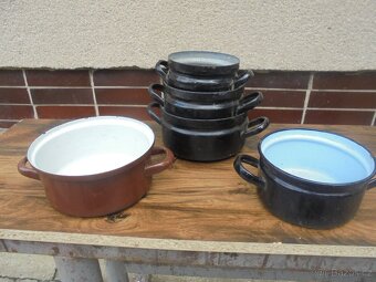 starší smaltované nádobí - 2