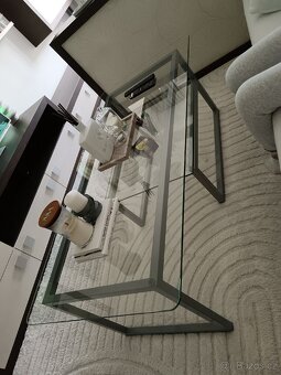 Konferenční stolek - 2