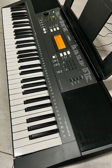 klávesy Yamaha PSR E-343 - 2