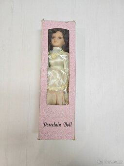 Porcelánová panenka Genuine Porcelain Doll - 2