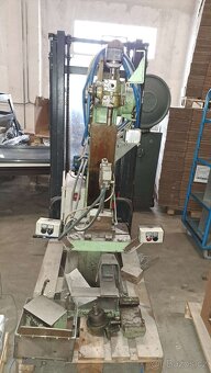 Kovářský buchar (nýtovačka) - 2