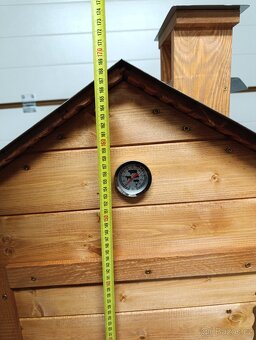 Dřevěná udírna - 2