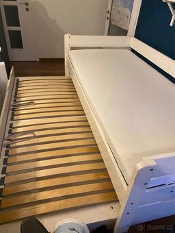 Postel s výsuvným lůžkem masiv - 2