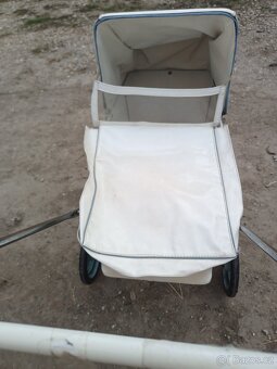 Prodám kočárek pro panenky - 2