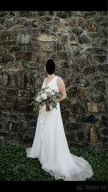 Hedvábné svatební šaty vel. 38 šité na míru - 2