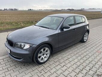 BMW 116i 90kw rok 2008 181000km super stav - 2