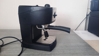 Pákový kávovar DeLonghi - 2