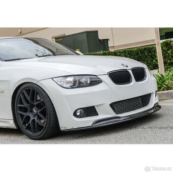 Lipo spoiler pod nárazník na BMW E92 E93 - Černý Lesk - 2