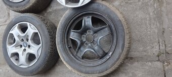 Kola Ford - 2