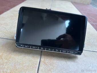 VW Škoda navigace radio. - 2