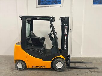 Jungheinrich DFG 320s vysokozdvižný vozík (01368) - 2